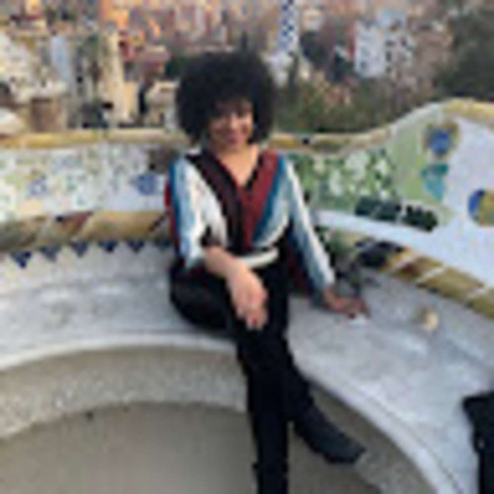 Meet your Posher, Dessiree